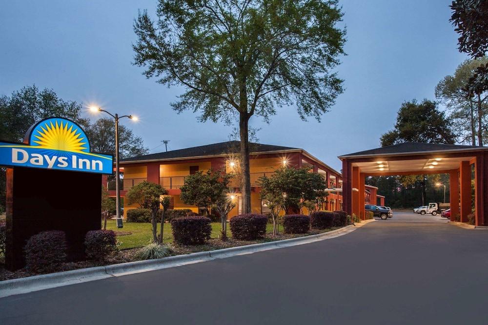 Days Inn By Wyndham Pensacola I-10 Ferry Pass Exteriör bild